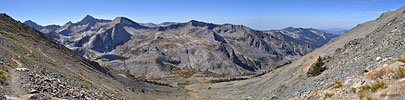 First look west at the Cliff Creek valley from the top of Black Rock Pass. At left are the peaks above Sawtooth Pass and 3 awesome stairstep lakes cascading into one another to form Cliff Creek.