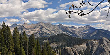 View east of the peaks of the Great Western Divide from the High Sierra Trail west of Bear Paw Mdw.